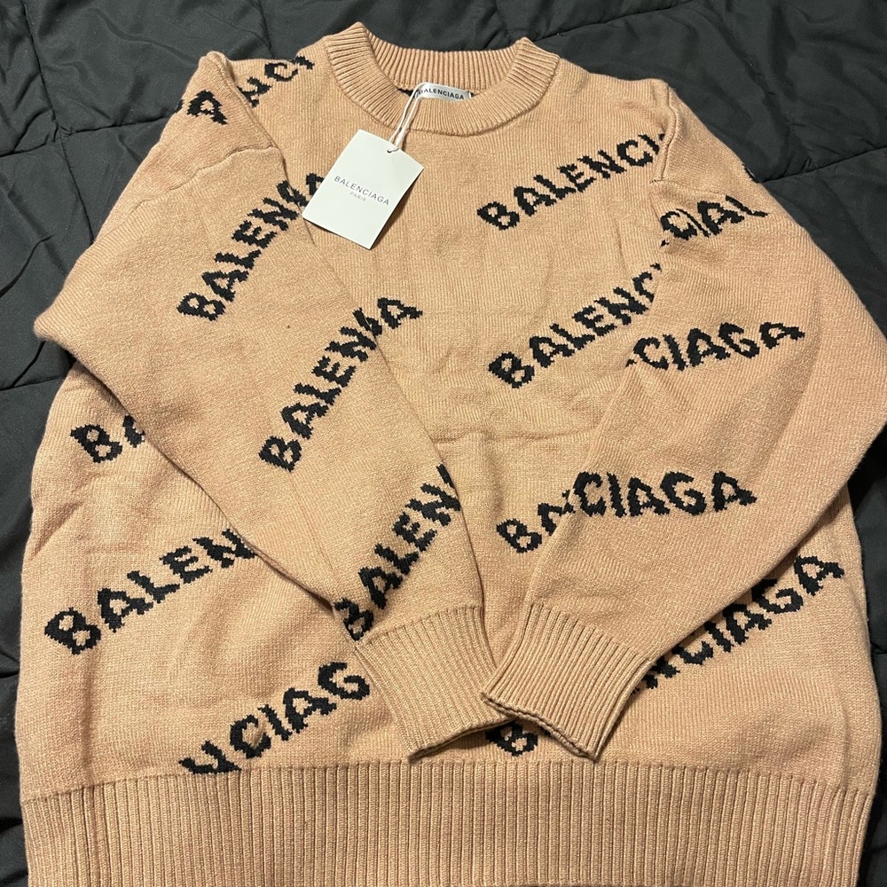 Woman’s Sweater